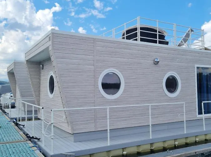 Parque de Campismo Italia Lido 2*